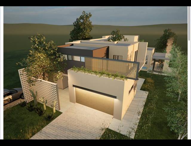 5 BEDROOM HOUSE FOR SALE IN MIDSTREAM HEIGHTS